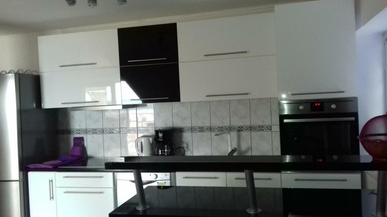 Apartment Lorena 希贝尼克 外观 照片